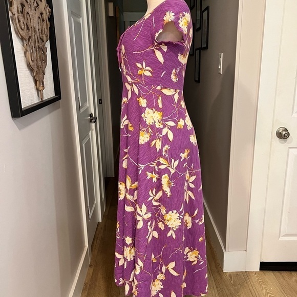 CHAPS lavender maxi with yellow floral pattern and lace up neckline dress - Picture 8 of 14